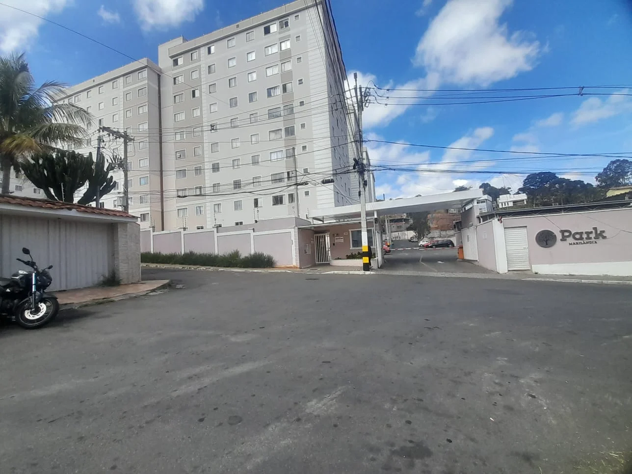 Apartamento para Venda - 2 Banheiros - Marilândia