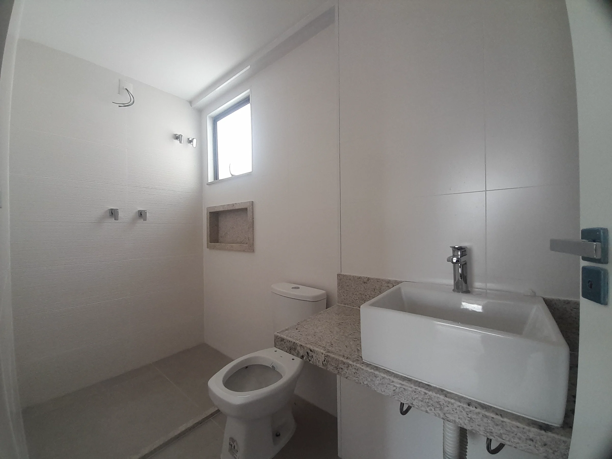 Cobertura Triplex 4 Quartos 2 Suítes - Bairro São Mateus em São Mateus