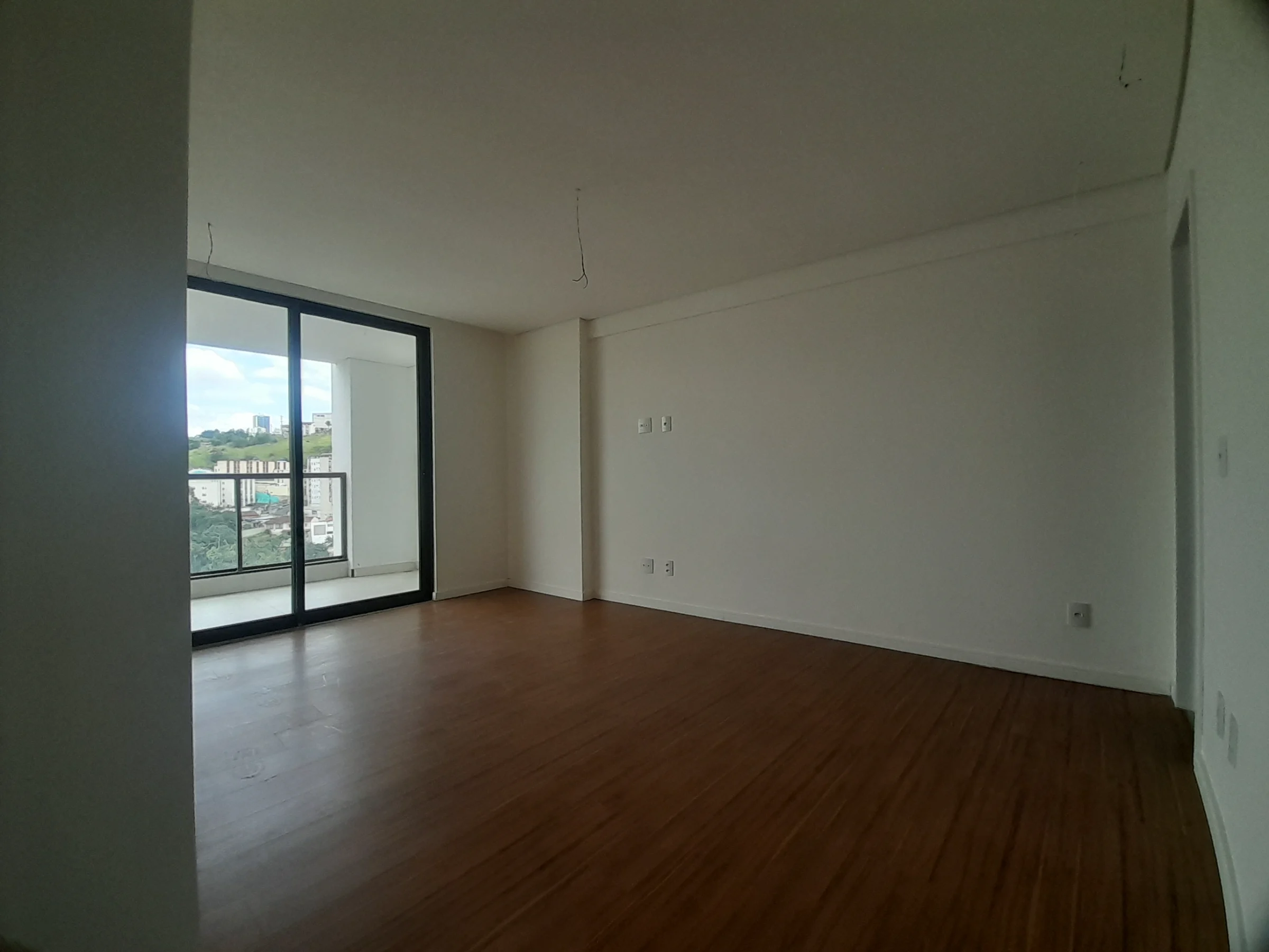 Cobertura Triplex 4 Quartos 2 Suítes - Bairro São Mateus em São Mateus