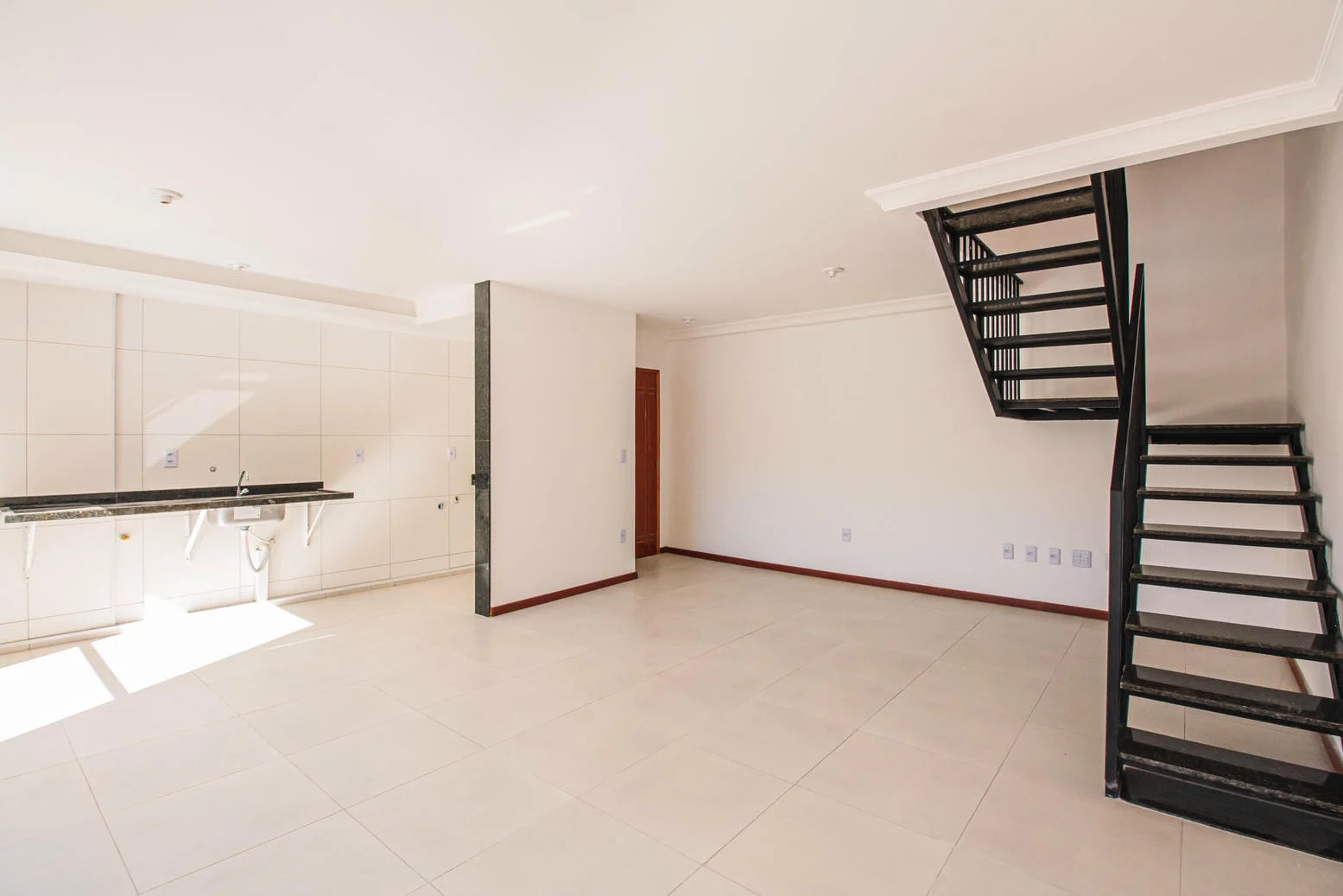 Cobertura Duplex 4 quartos 2 Suítes à Venda - Bairro São Mateus em São Mateus