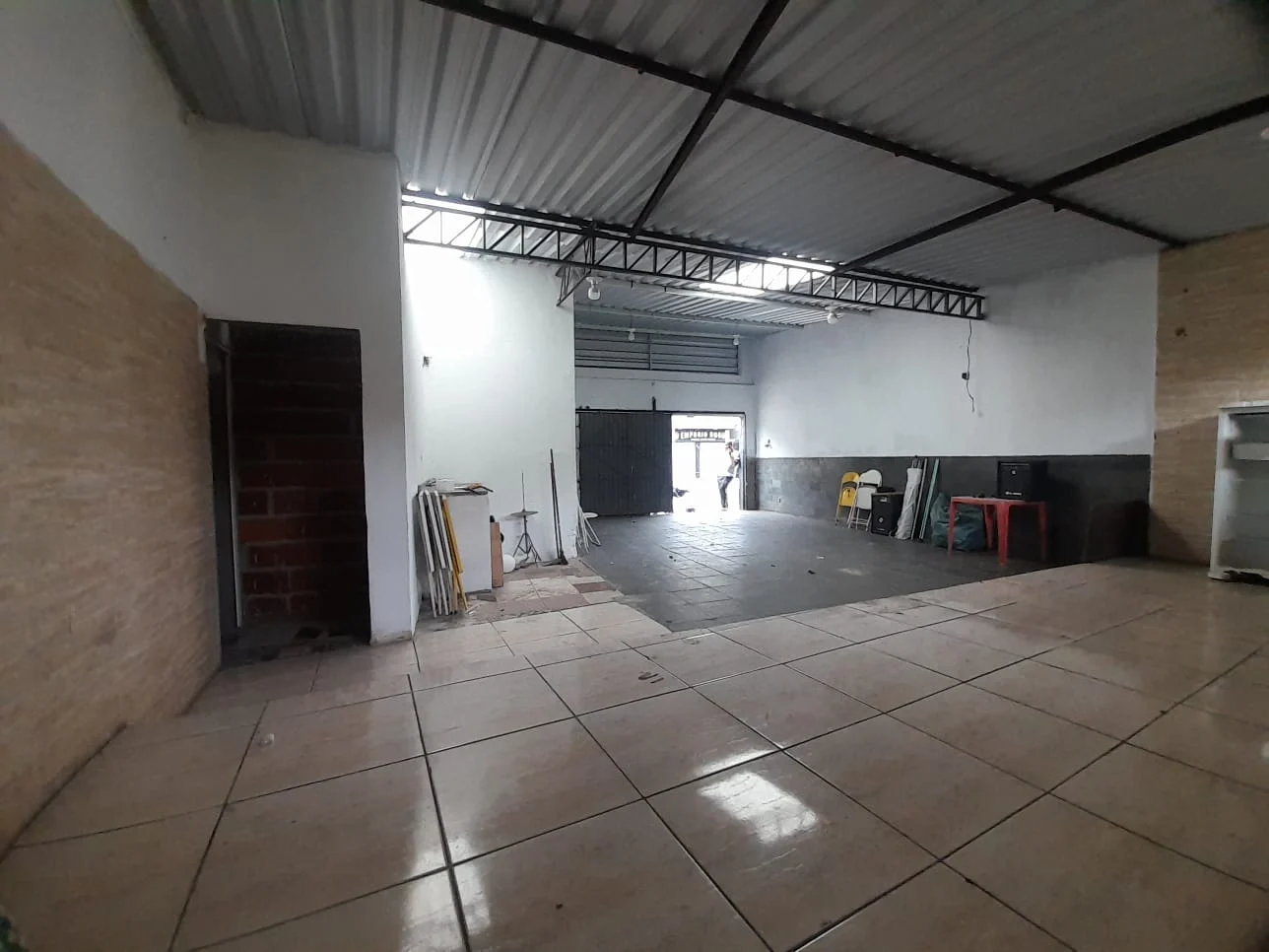 Ponto Comercial para Locação - Parque Guarani em Parque Guarani